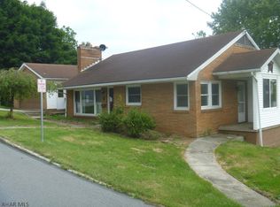 402 W Ogle St, Ebensburg, PA 15931