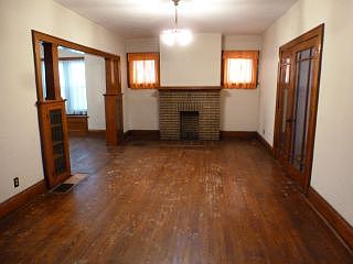 3rd image of 3810 Highland Ave