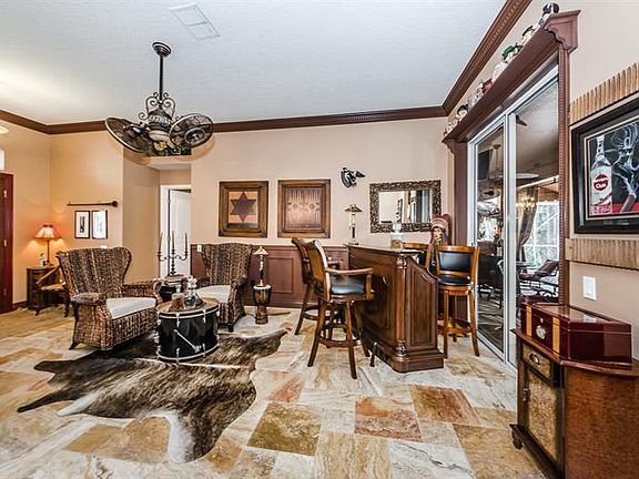 2nd image of 4590 Halkirk Ct