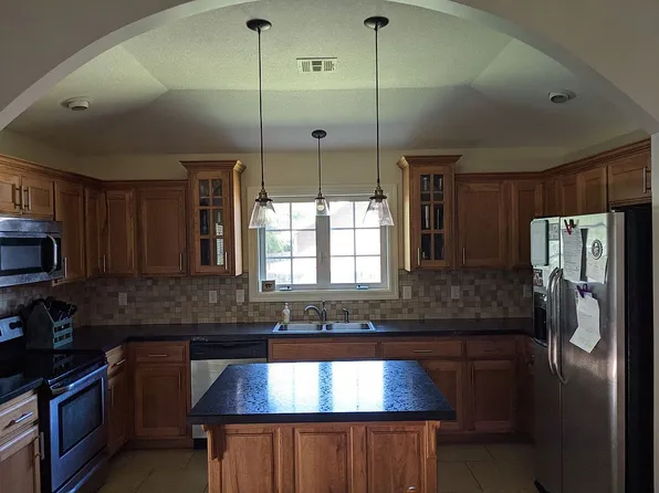 2821 Northwing Dr, Manhattan, KS 66502