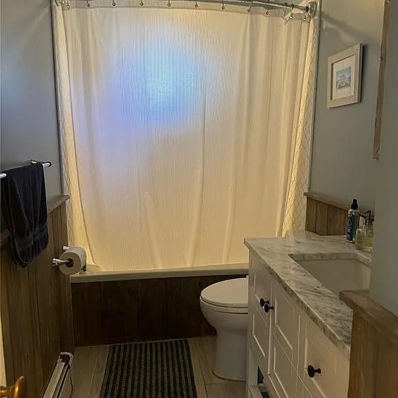 38 Clayton Ave — Photo 17