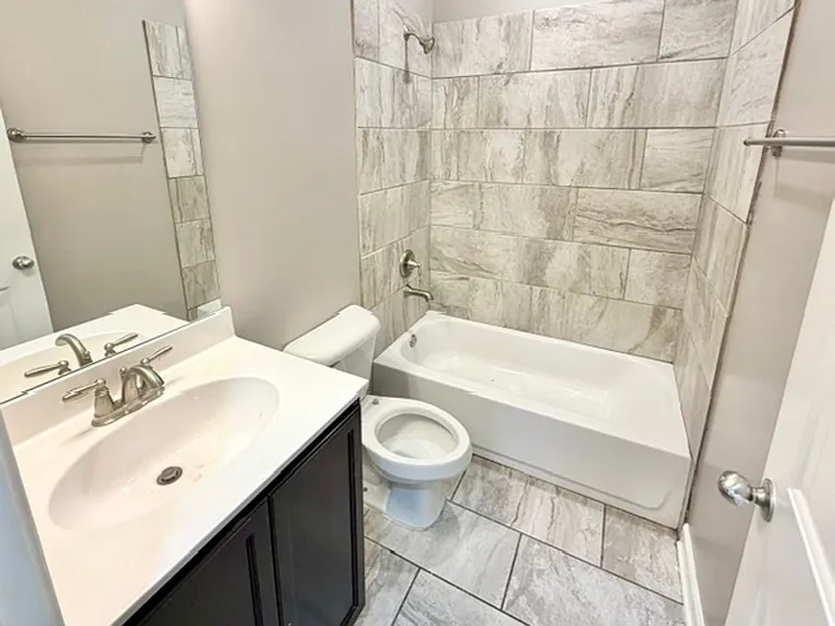 8636 Birnham Cv — Photo 9
