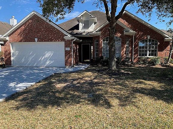 2nd image of 504 Green Cedar Dr