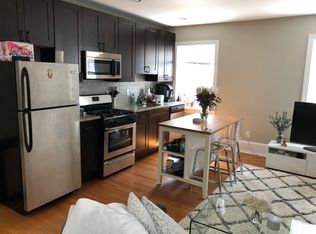251 S 16th St #2E, Philadelphia, PA 19102