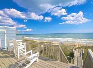 4000 Island Dr, Sneads Ferry, NC 28460