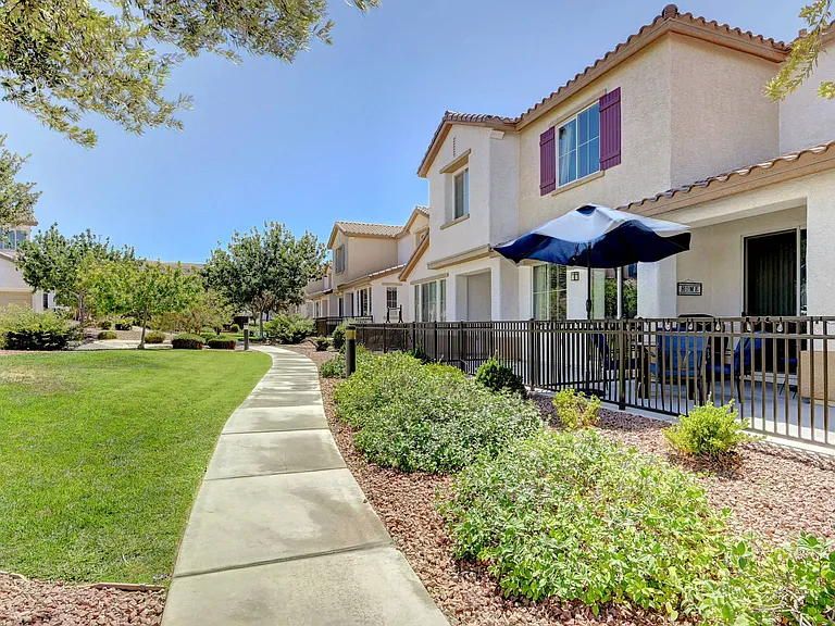 The Logan at Southern Highlands — Photo 7