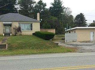 221 Porter Ave, Scottdale, PA 15683