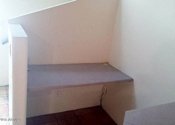 5th image of 505 S Roosevelt St #D1