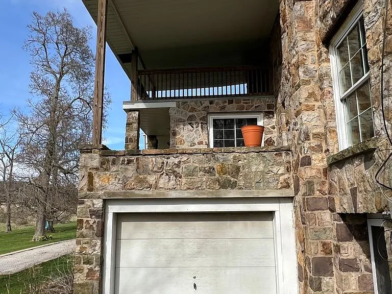 1183 Halfmoon Valley Rd — Photo 11