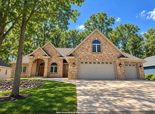 448 Harvest Rd, Green Bay, WI 54302