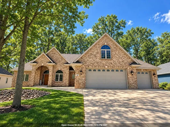 448 Harvest Rd, Green Bay, WI 54302