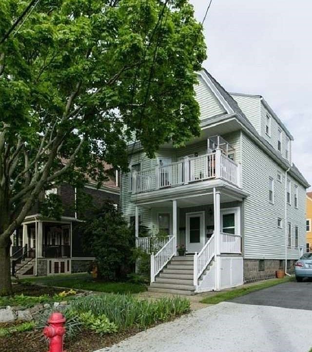 1st image of 121 Highland Rd #1