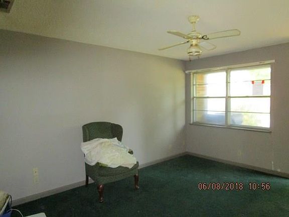 3rd image of 2512 Steven Dr
