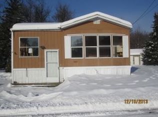 2 Willow Ct, Winchester, NH 03470