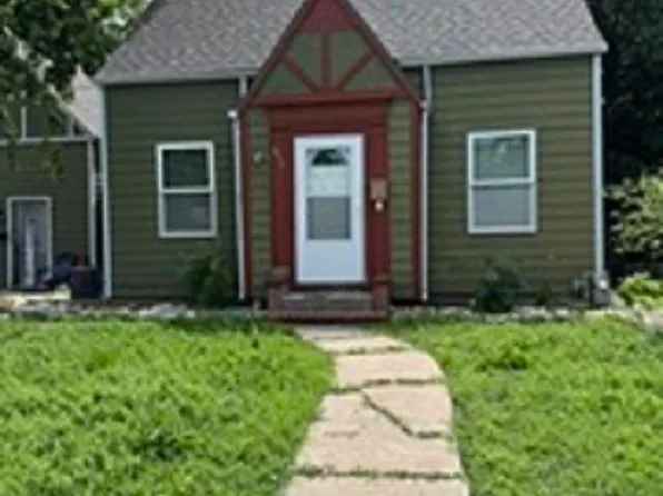 410-414 Harrison St, Newton, KS 67114