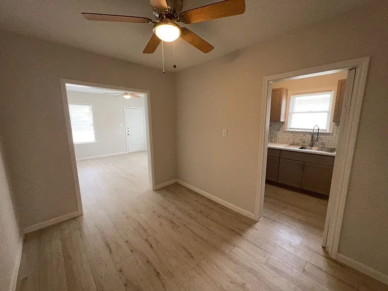 1008 Studewood St — Photo 6