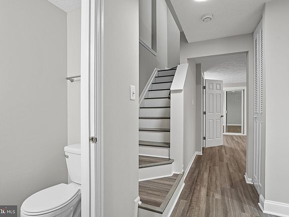5th image of 10506 Lime Tree Way