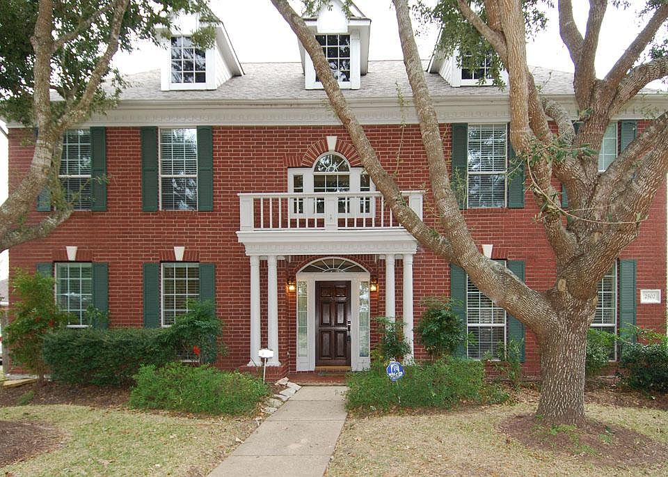 1st image of 2502 Princeton Dr