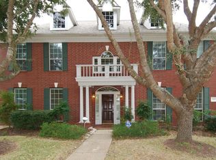 2502 Princeton Dr, Pearland, TX 77584