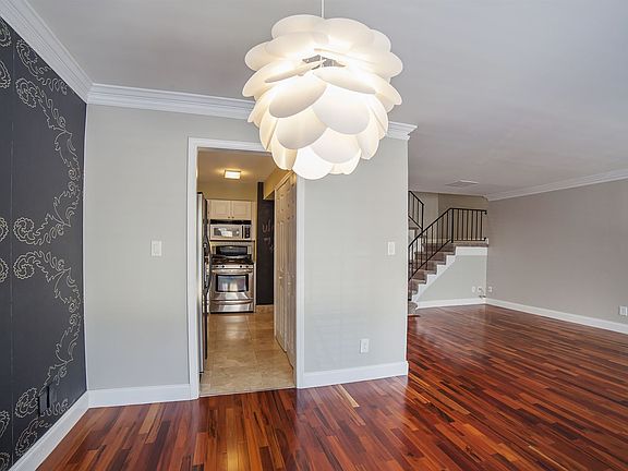 636066785390815897Stone_Manor-2449_FMLS