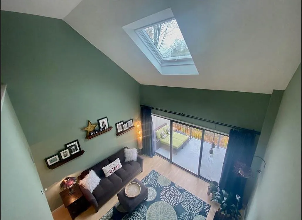 1 bed, 1.5 bath, 1050 sqft, $2,650 — Photo 1