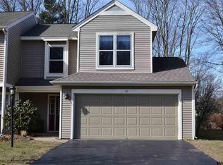 110 Garnett Ln, Slingerlands, NY 12159