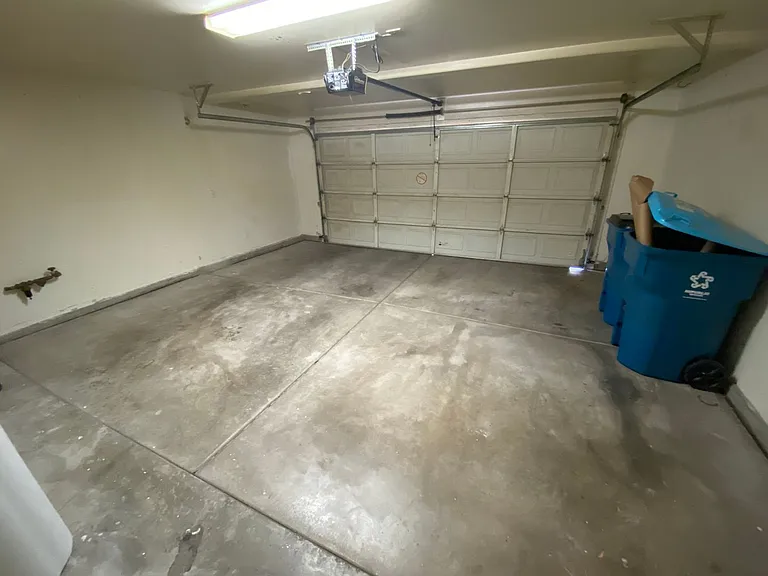 10185 Birch Bluff Ln — Photo 15
