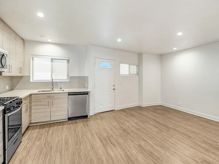 Citra Apartments — Photo 51