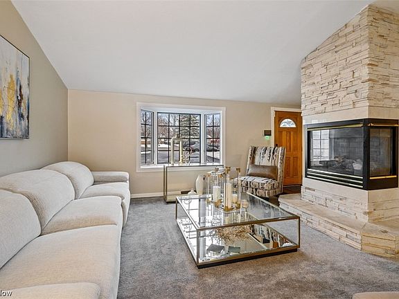 2nd image of 5844 Marra Dr