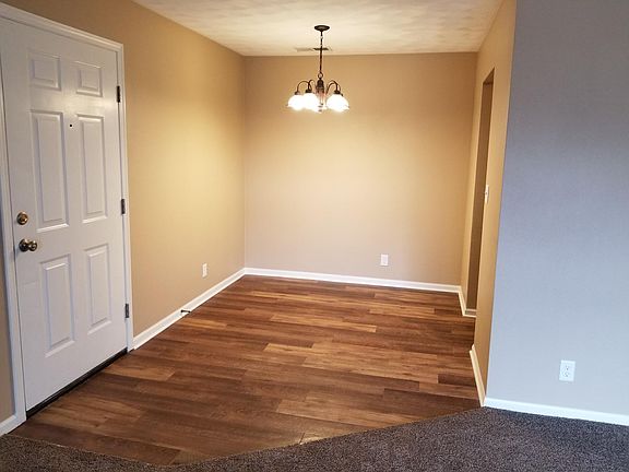 2nd image of 5696 Andrews Dr APT 8