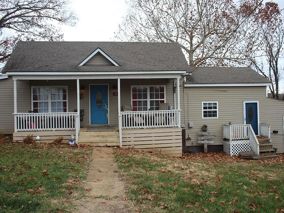 1st image of 513 West St