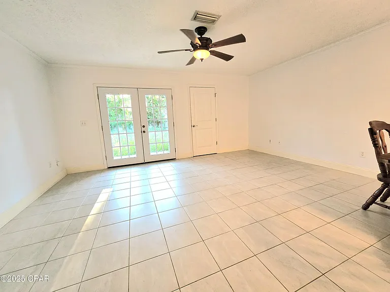 1913 Laurel Ave #A — Photo 8