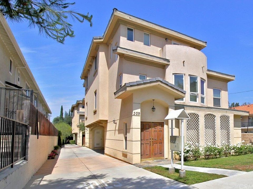 1st image of 309 S Arroyo Dr APT C