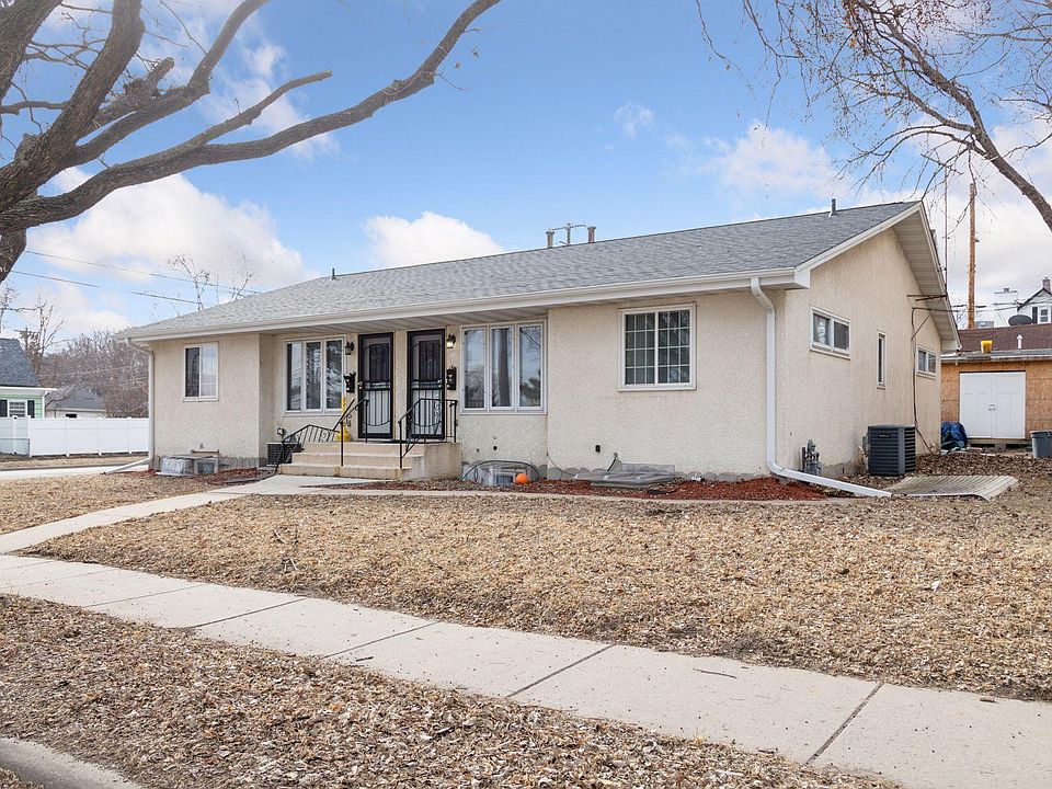 1st image of 746-748 Minnehaha Ave W