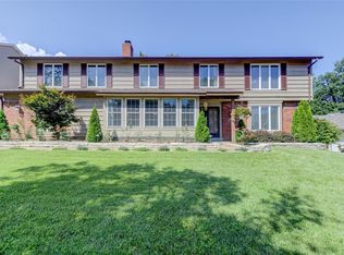 1445 Timberwood Ln, Saint Louis, MO 63146