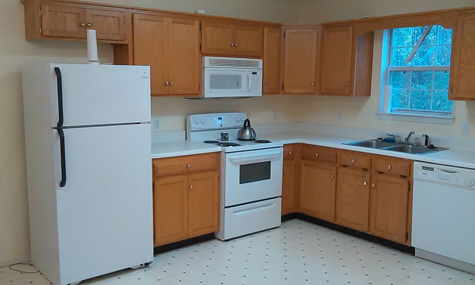 1st image of 1651 Hope Ln