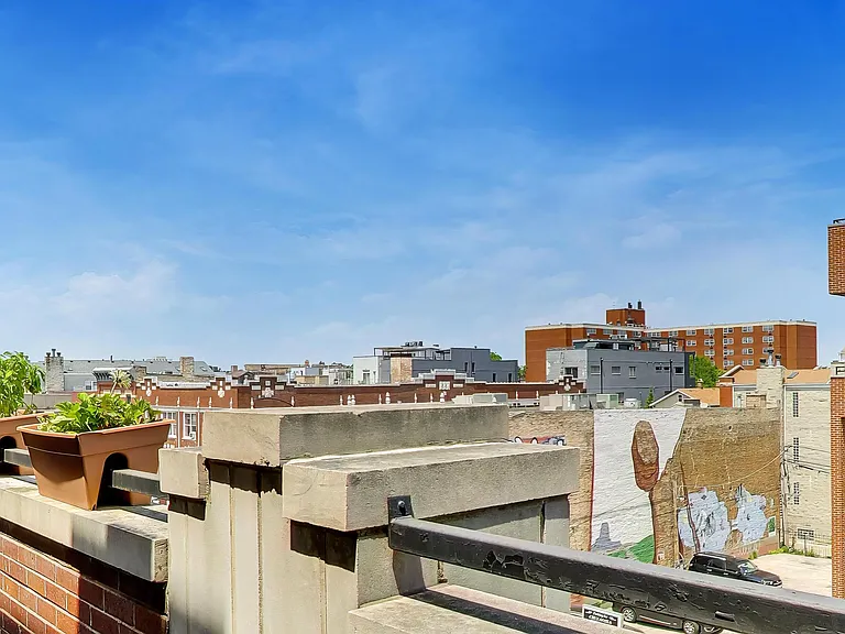 1417 W Chicago Ave #3 — Photo 32