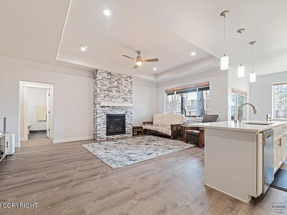 4th image of 12133 E Winkerstay Dr