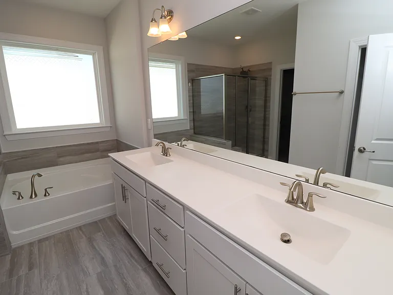 2936 Baronial St — Photo 37