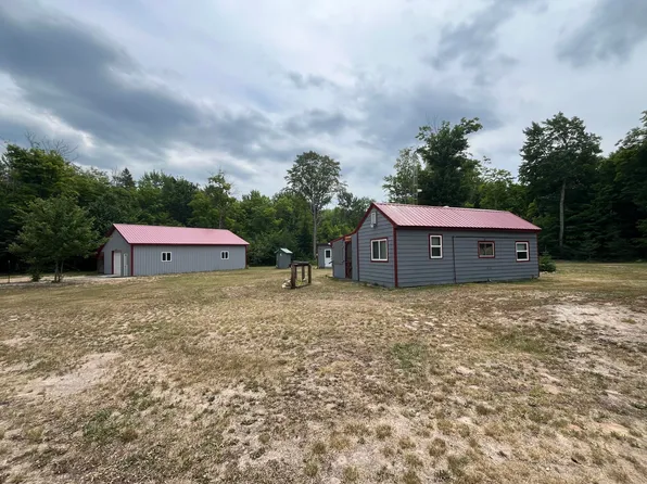 7461 Old Grade, Newberry, MI 49868