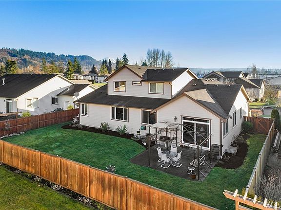 3rd image of 15627 58th Street Ct E
