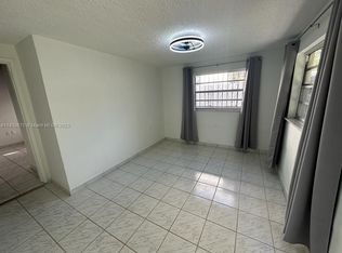 618 E 24th St #1, Hialeah, FL 33013