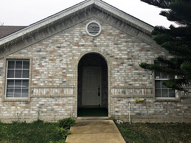 1st image of 1014 Fairway Dr