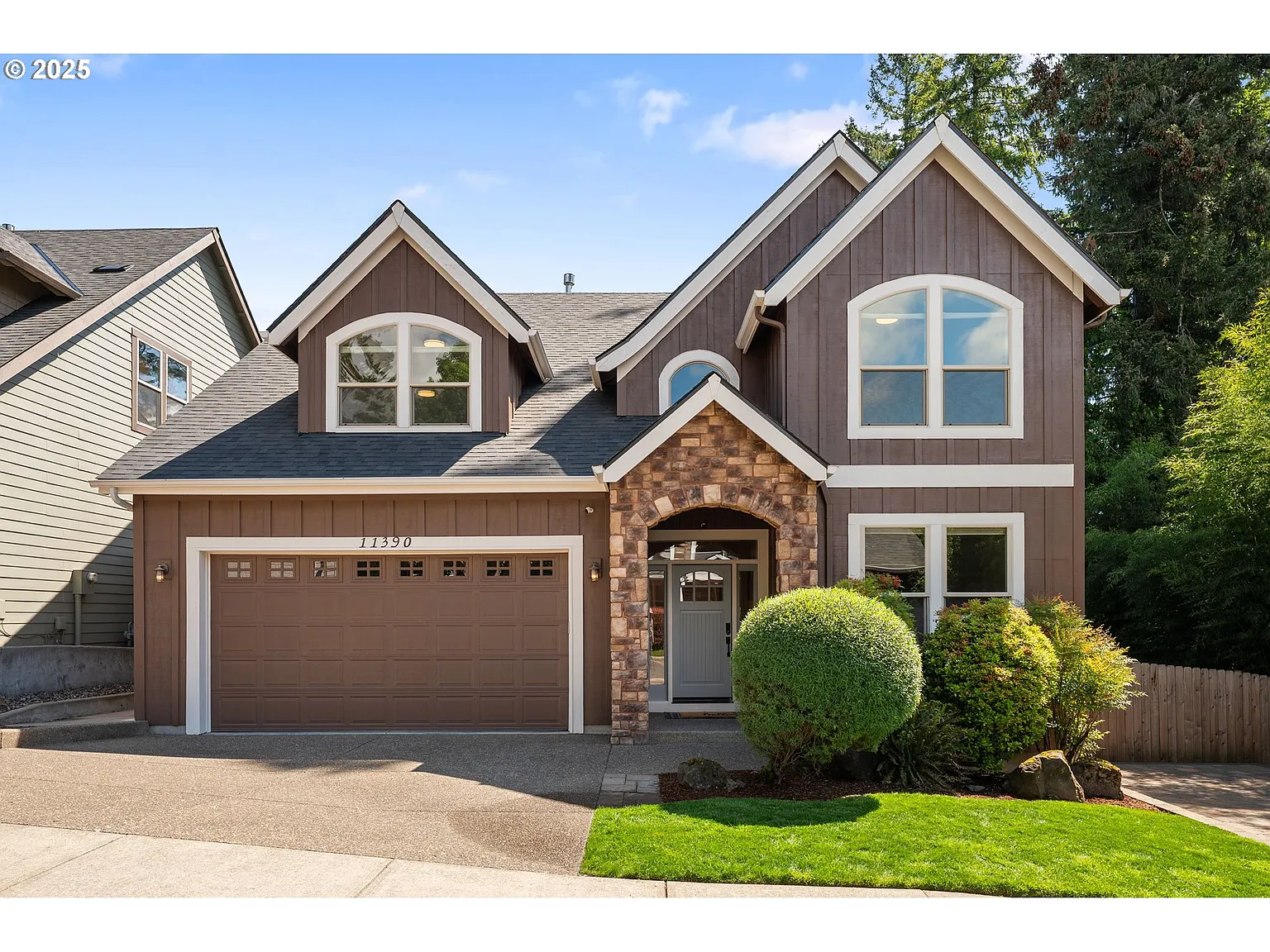 11390 NW Valros Ln photo 1