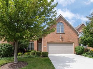 1005 Catherine Ct #3-8B, Naperville, IL