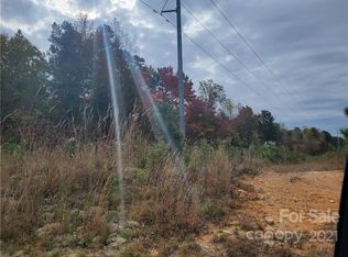 1 Warner Rd, Troy, NC 27371