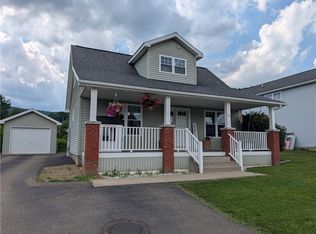 208 N Onofrio St, Bradford, PA 16701