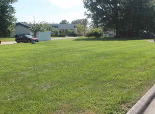 1160A Cedar Ct, Carbondale, IL 62901