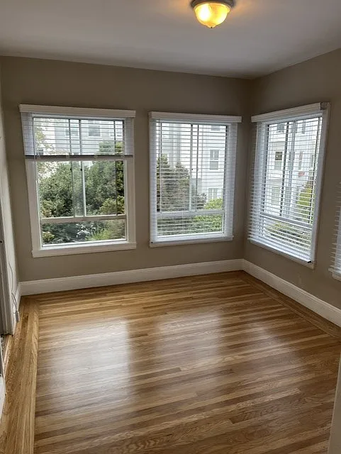 1 bed, 850 sqft, $4,295 — Photo 4