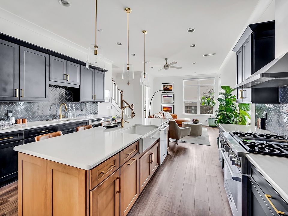 1st image of 121 Neill Ave #G